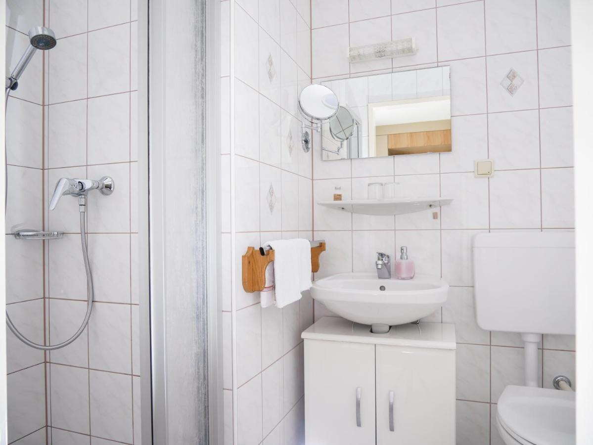 5Rooms Fruehstueckspension Sankt Stefan im Rosental Exterior foto